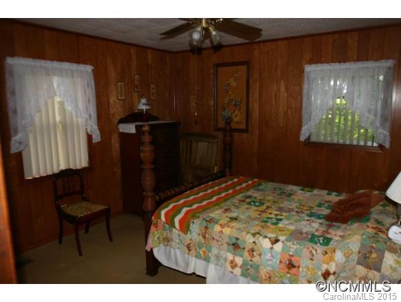 177 Ridge View Circle Lake Lure, NC 28746 - Photo 7 of 12 Gallery Image 7