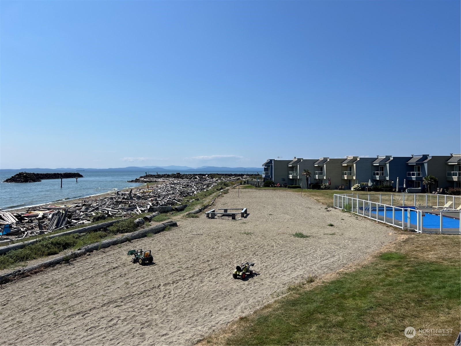 1728 Edwards Drive Point Roberts, WA 98281 - Photo 5 of 31