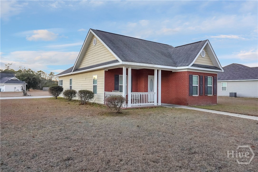 514 Azalea Street Hinesville, GA 31313 - Photo 2 of 24