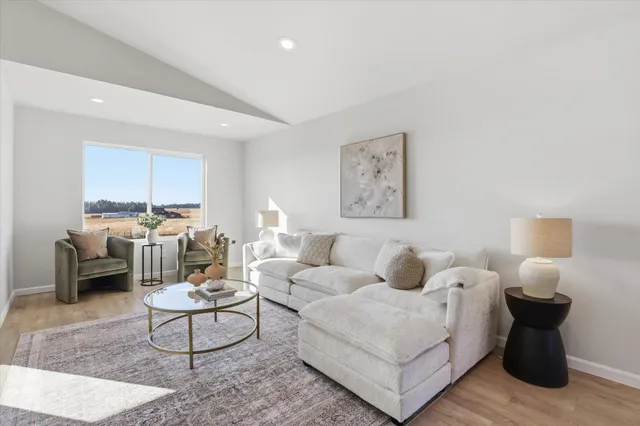 $950,000 | 1508 West Latting Lane, Deer Park, WA 99006