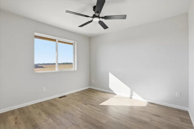 $950,000 | 1508 West Latting Lane, Deer Park, WA 99006