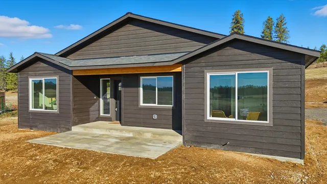$950,000 | 1508 West Latting Lane, Deer Park, WA 99006
