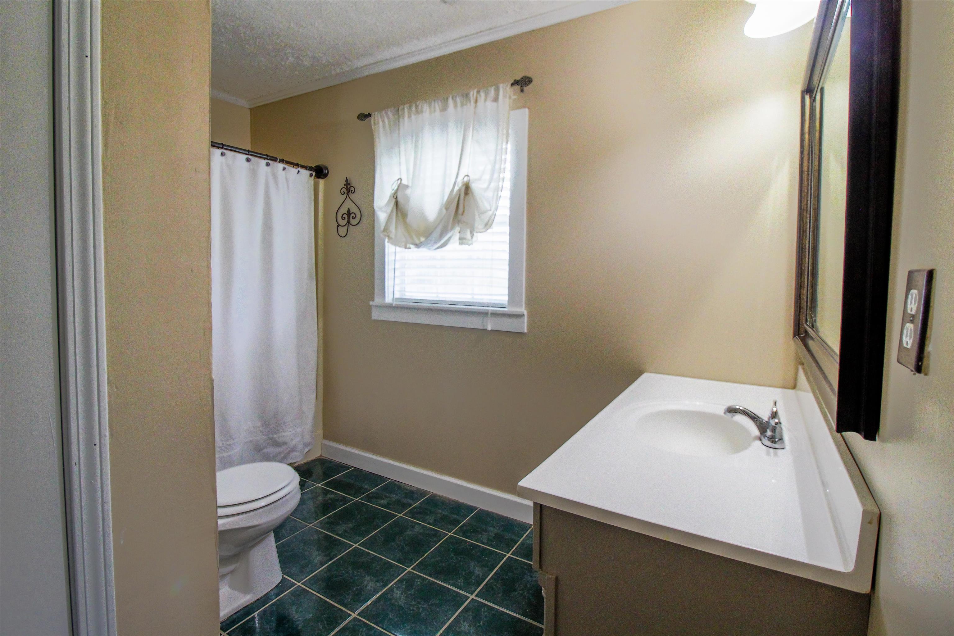 4075 Arp Central Road Ripley, TN 38063 - Photo 17 of 37