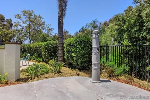 $839,000 | 3133 Via Puerta, Carlsbad, CA 92009