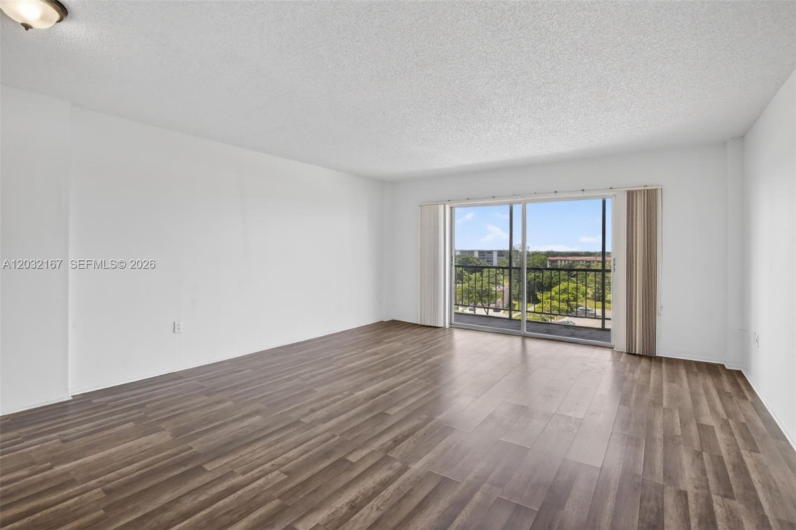 4174 Inverrary Drive, Unit 805 Lauderhill, FL 33319 - Photo 2 of 30