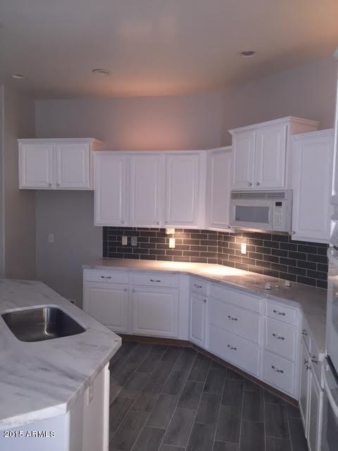 3347 West Restin Road Phoenix, AZ 85086 - Photo 9 of 11 restin undercab lights
