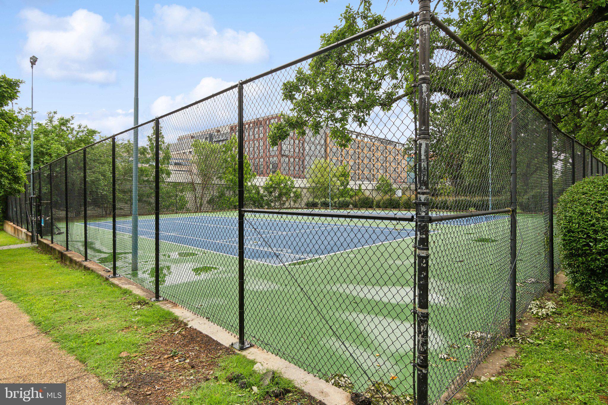 414 3rd Street Southeast Washington, DC 20003 - Photo 39 of 50 Neighborhood Garfield Park tennis courts