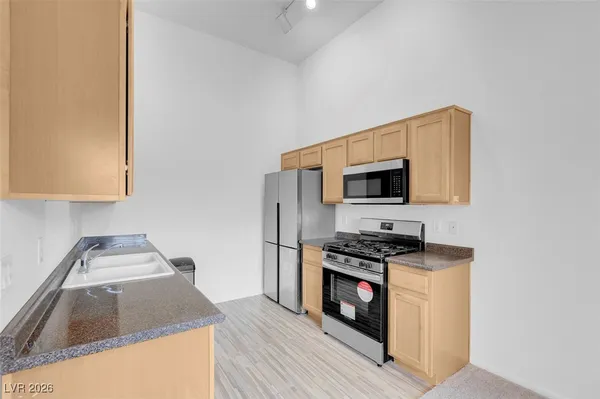 $288,999 | 8805 Jeffreys Street, Unit 2082, Las Vegas, NV 89123