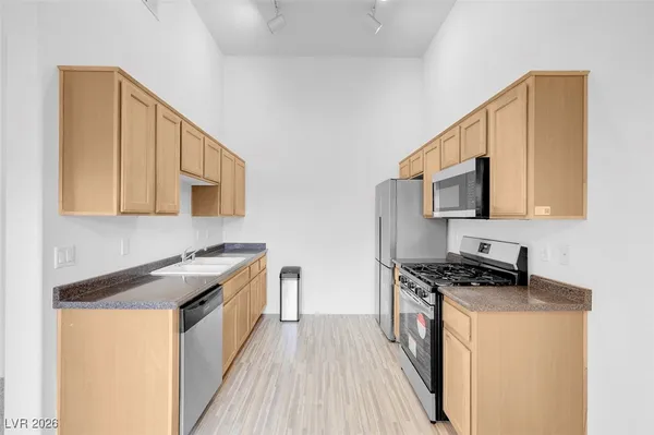 $288,999 | 8805 Jeffreys Street, Unit 2082, Las Vegas, NV 89123