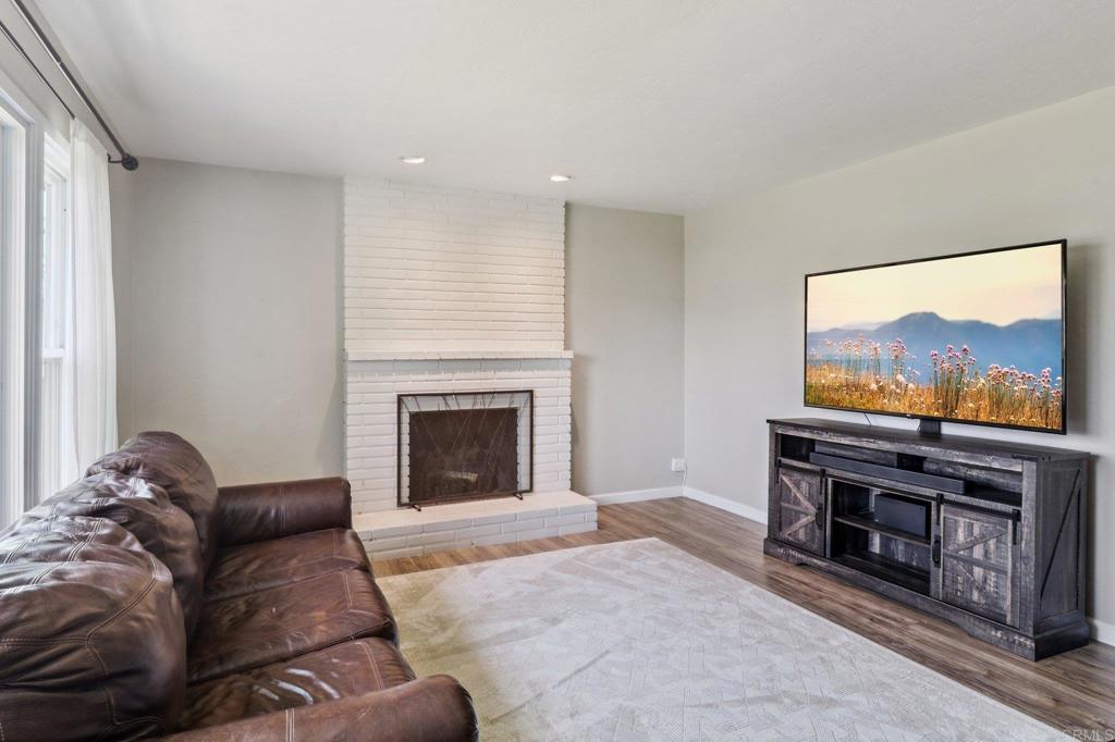 915 Crest View Road Vista, CA 92081 - Photo 7 of 32