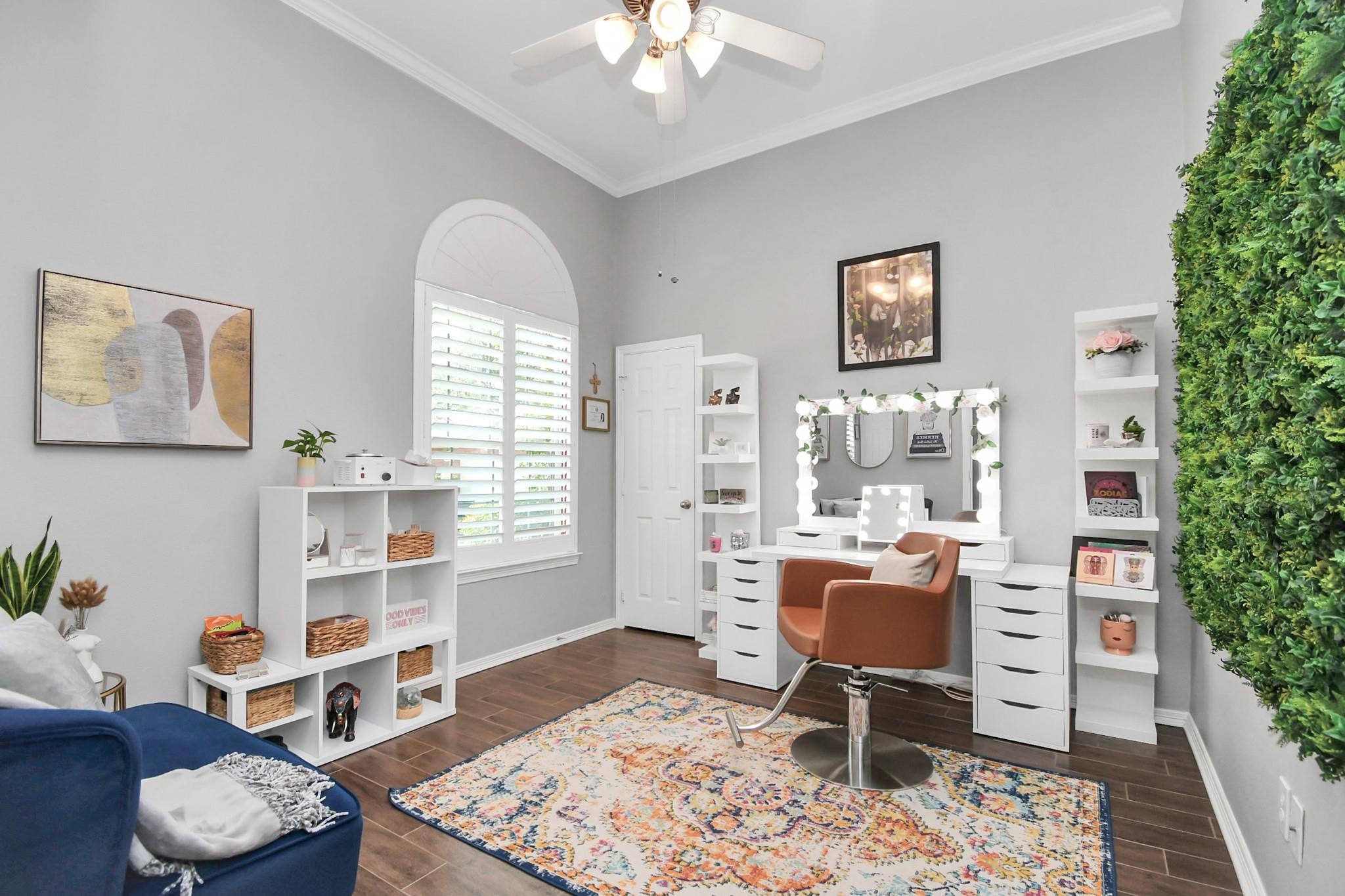 8624 Sunset Loch Drive Spring, TX 77379 - Photo 27 of 44 a living room with furniture and a window
