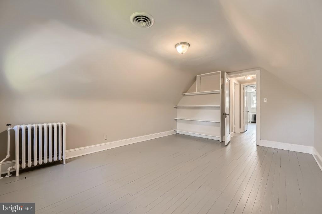 221 Dunkirk Road Baltimore, MD 21212 - Photo 22 of 32 4th bedroom located on 3rd floor