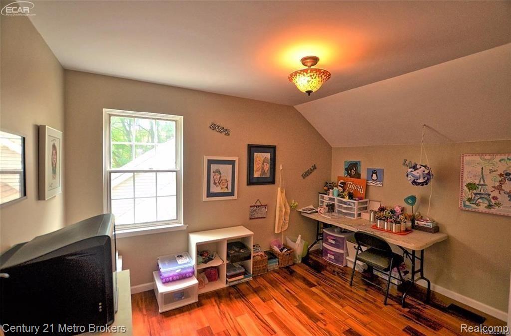 11050 Denton Hill Road Fenton, MI 48430 - Photo 22 of 38 GetMedia (21).jpg