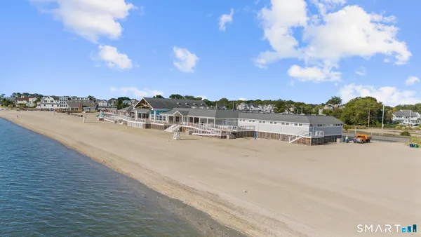 $2,000 | 391 Reef Road, Unit 1A, Fairfield, CT 06824