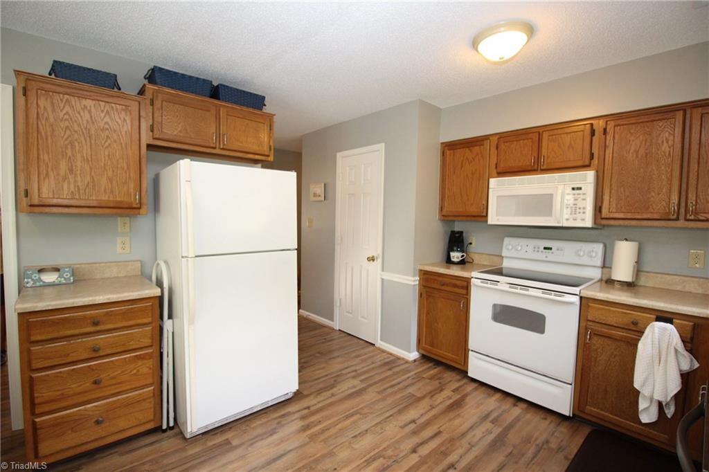 541 Covington Ridge Road Winston-Salem, NC 27107 - Photo 8 of 17 Gallery Image 8