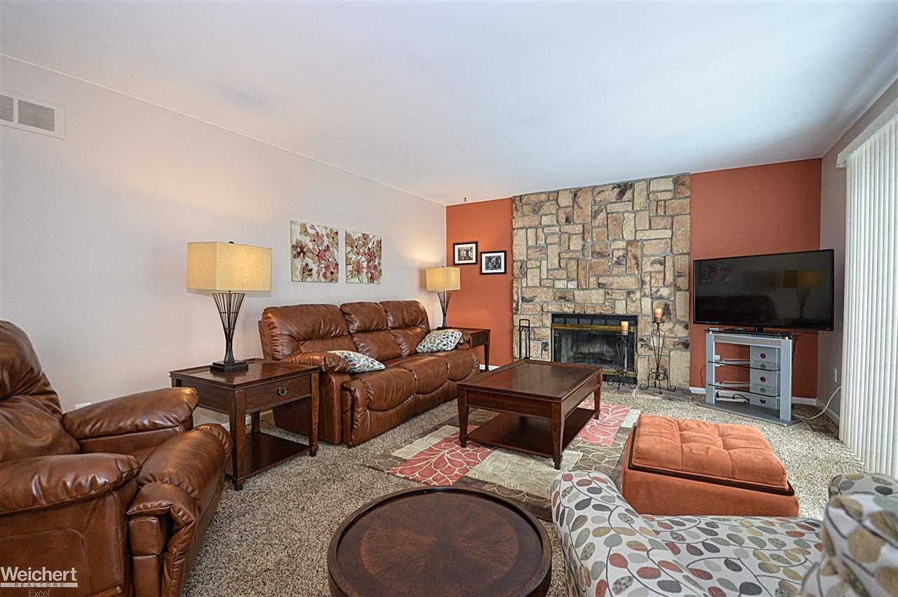 105 Arlington Drive Rochester, MI 48307 - Photo 24 of 68 31311941-23.JPG