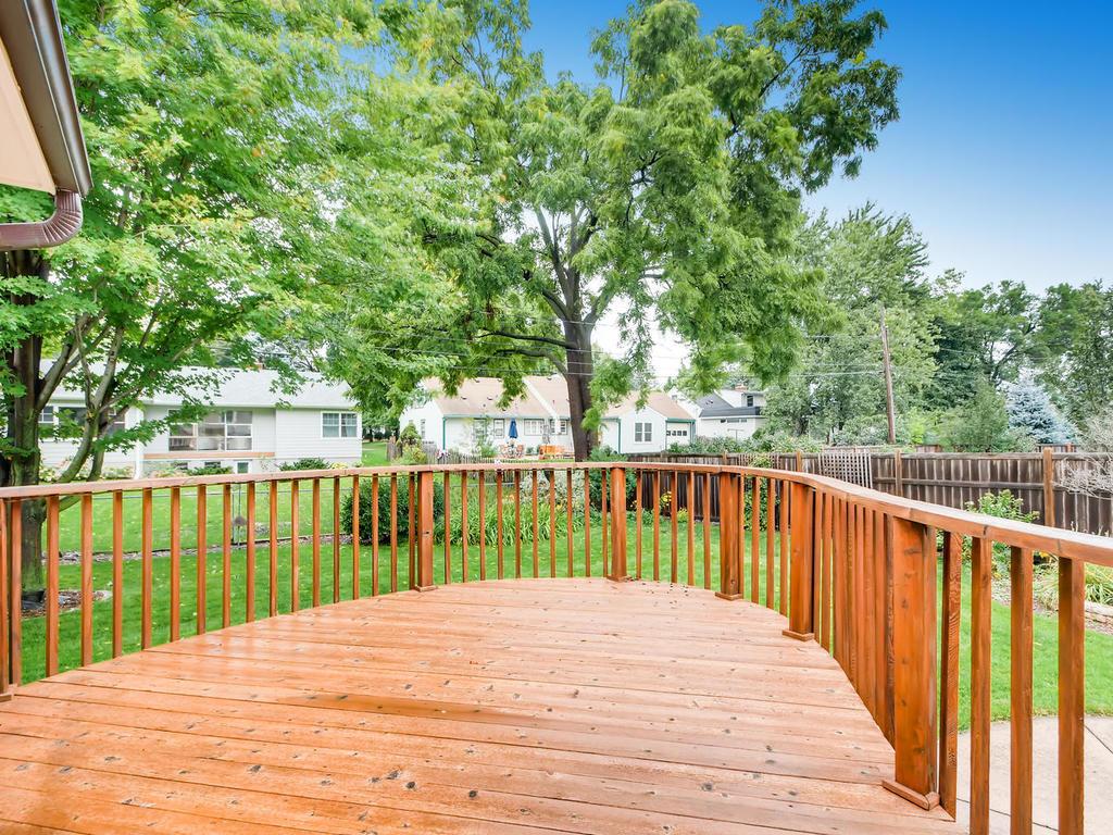 14 Hawthorne Road Hopkins, MN 55343 - Photo 12 of 33 Gallery Image 12