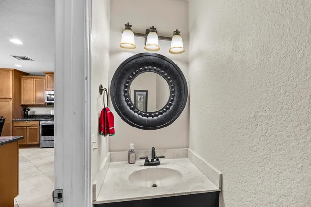 $4,000 | 1622 South Club Drive, Wellington, FL 33414