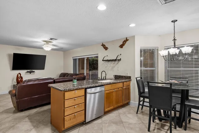 $4,000 | 1622 South Club Drive, Wellington, FL 33414