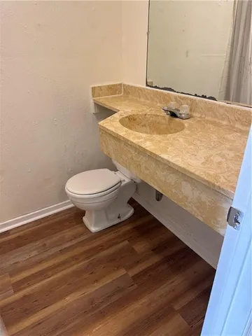 $925 | 8415 Airline Drive, Unit B10, Metairie, LA 70003