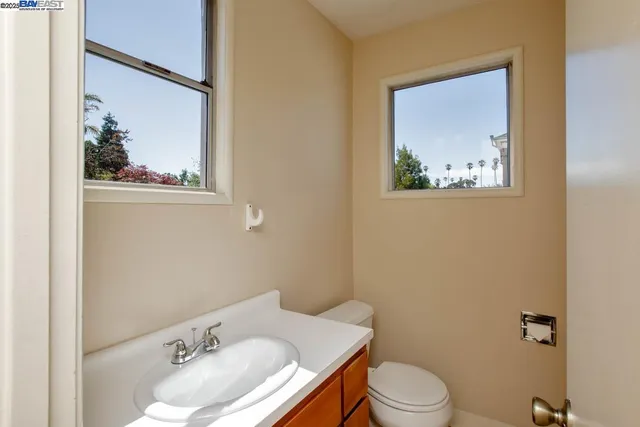 $1,095,000 | 920 Centennial Avenue, Alameda, CA 94501