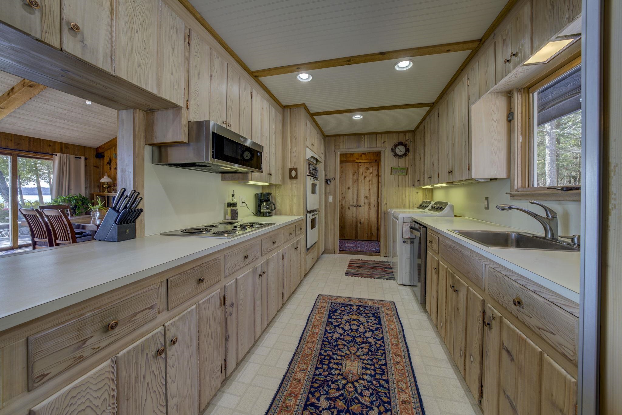 4152 North Omena Point Road Omena, MI 49674 - Photo 13 of 46