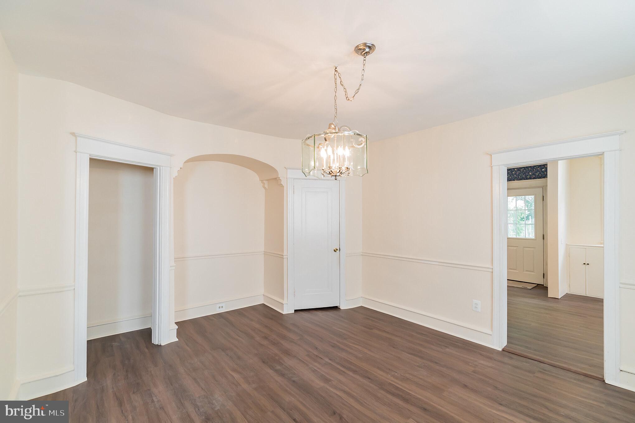 621 Arbor Road Cheltenham, PA 19012 - Photo 12 of 35 Dining Room