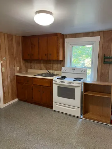 $1,700,000 | 129 Perham Street, Farmington, ME 04938