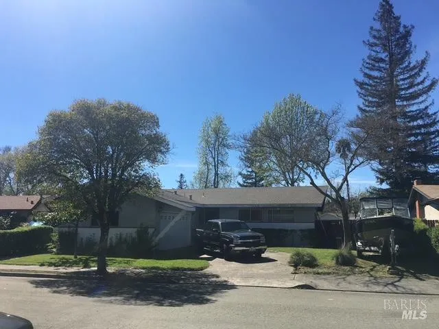 $699,000 | 2127 Fremont Drive, Santa Rosa, CA 95409