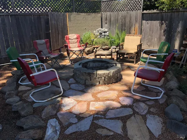 $699,000 | 2127 Fremont Drive, Santa Rosa, CA 95409