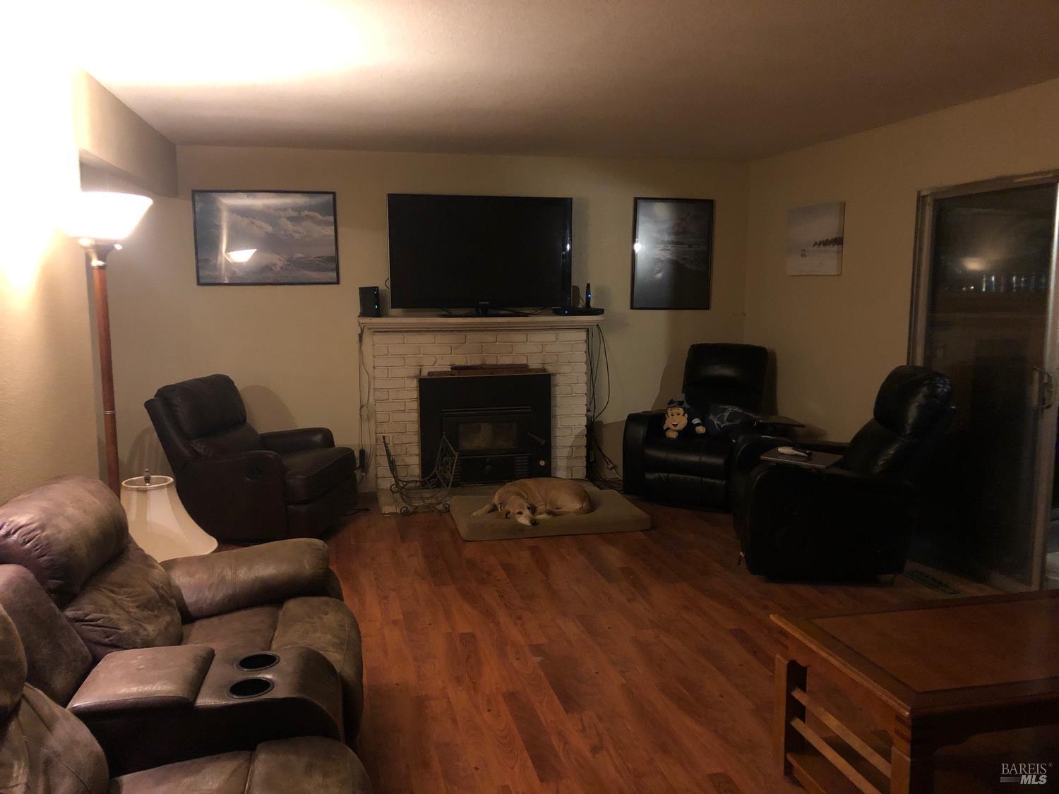 2127 Fremont Drive Santa Rosa, CA 95409 - Photo 8 of 9