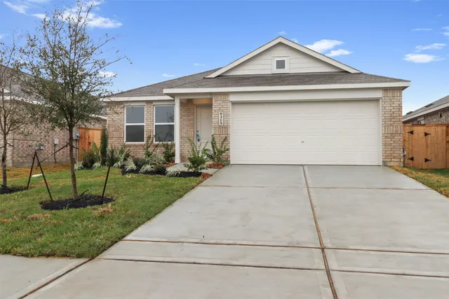 $2,000 | 9315 Speckled Trout Drive, Baytown, TX 77521