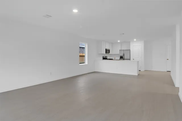 $2,000 | 9315 Speckled Trout Drive, Baytown, TX 77521