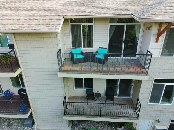 $299,000 | 22855 East Country Vista Drive, Unit 453 22855 E COUNTRY VISTA DR, Liberty Lake, WA 99019