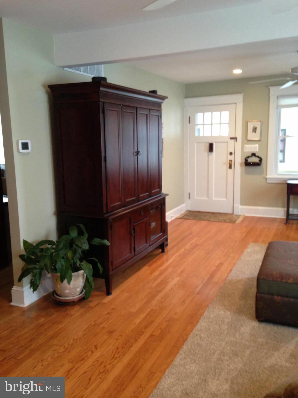 904 Ridgewood Street Annapolis, MD 21401 - Photo 15 of 29 Interior (General)