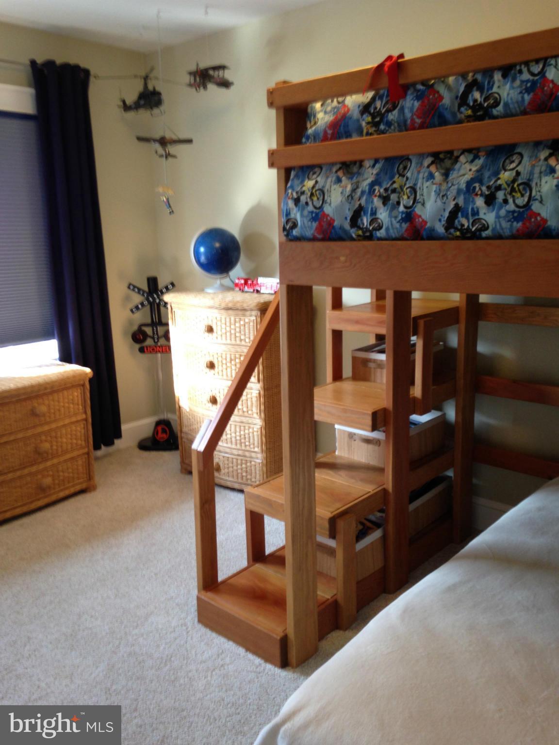 904 Ridgewood Street Annapolis, MD 21401 - Photo 21 of 29 Bedroom