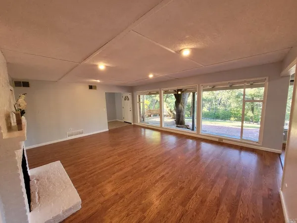 $6,300 | 848 Acalanes Road, Lafayette, CA 94549