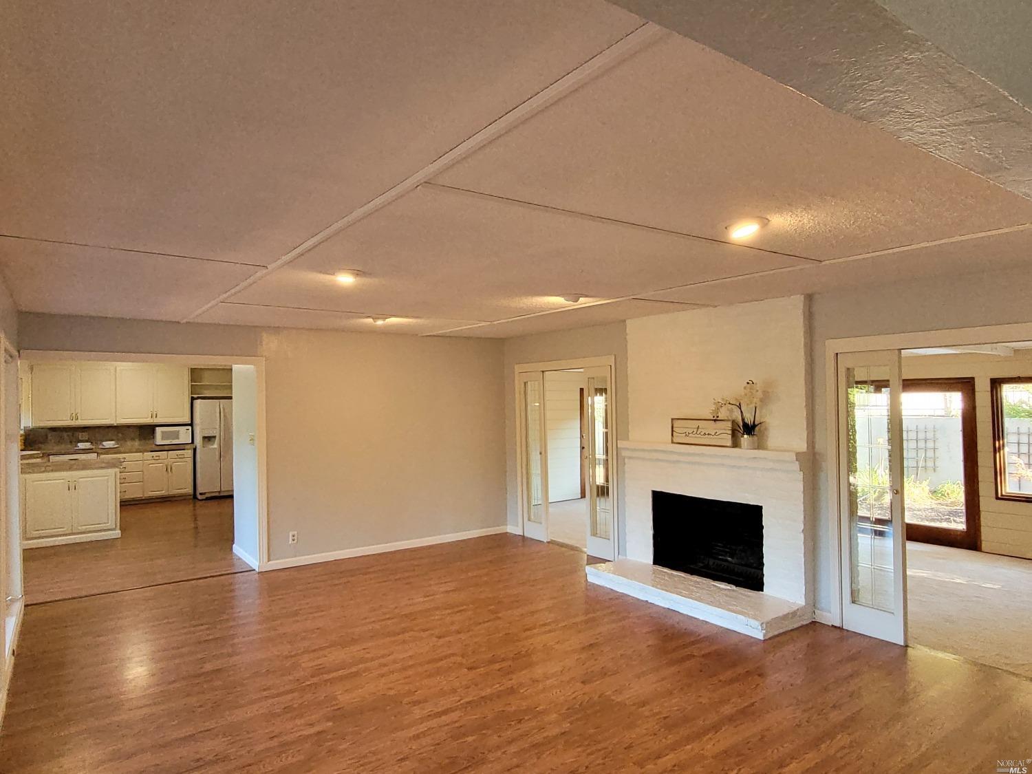 848 Acalanes Road Lafayette, CA 94549 - Photo 7 of 36