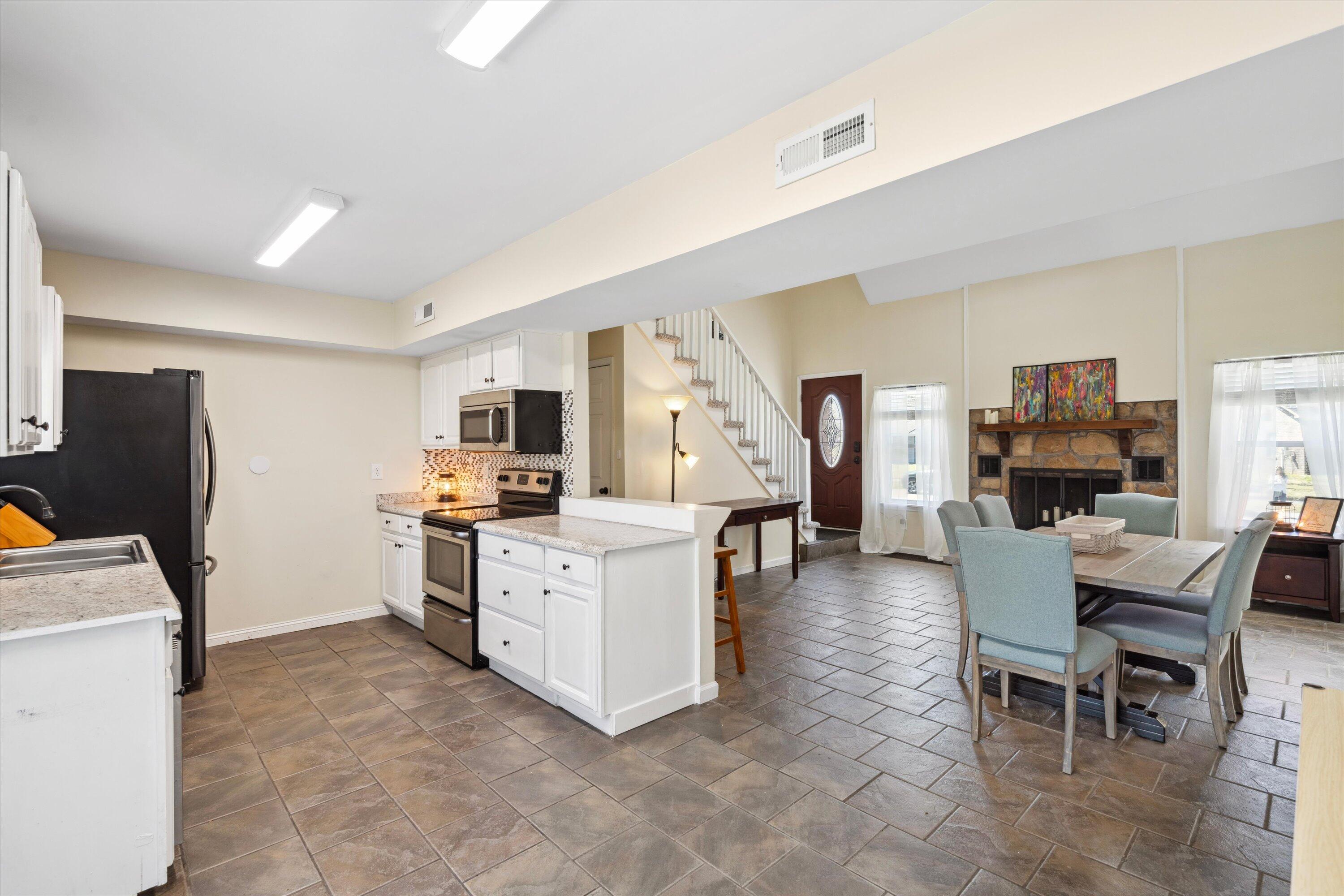 404 Terrier Road Goose Creek, SC 29445 - Photo 5 of 27 Nook into downstairs Living Space
