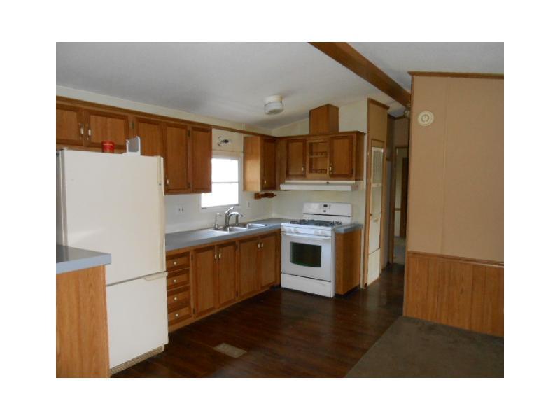 7202 Carmel Ridge Road Morgantown, IN 46160 - Photo 3 of 9 Gallery Image 3
