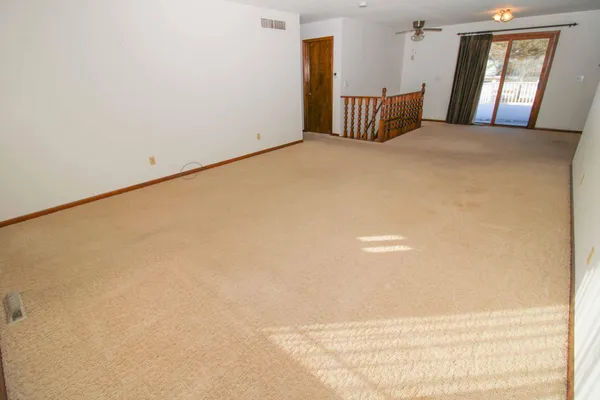 $259,900 | 105 5th Street Northeast, Melrose, MN 56352