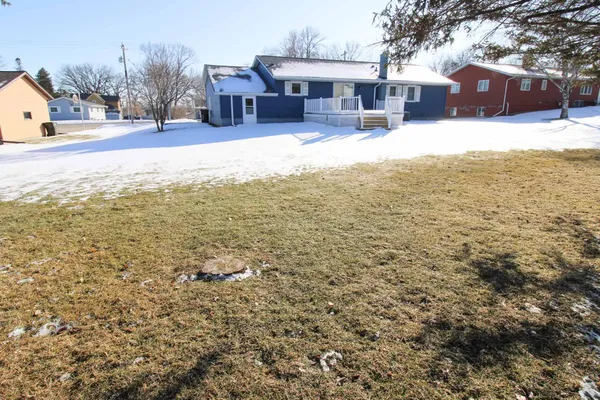 $259,900 | 105 5th Street Northeast, Melrose, MN 56352