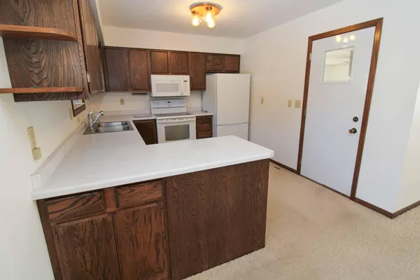 $259,900 | 105 5th Street Northeast, Melrose, MN 56352