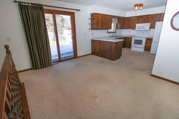 $259,900 | 105 5th Street Northeast, Melrose, MN 56352