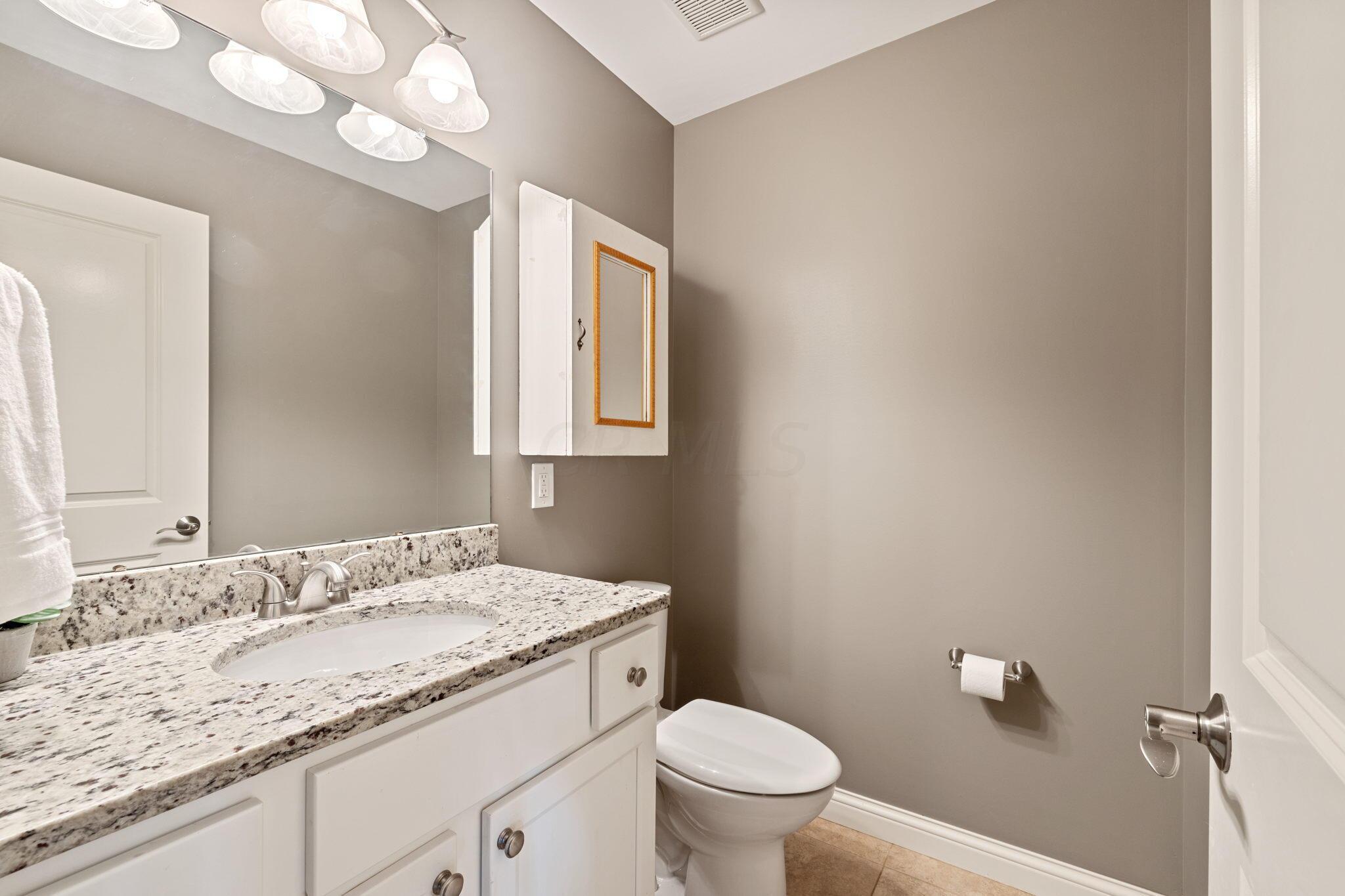 3951 Mountview Road Columbus, OH 43220 - Photo 15 of 35 Half Bathroom