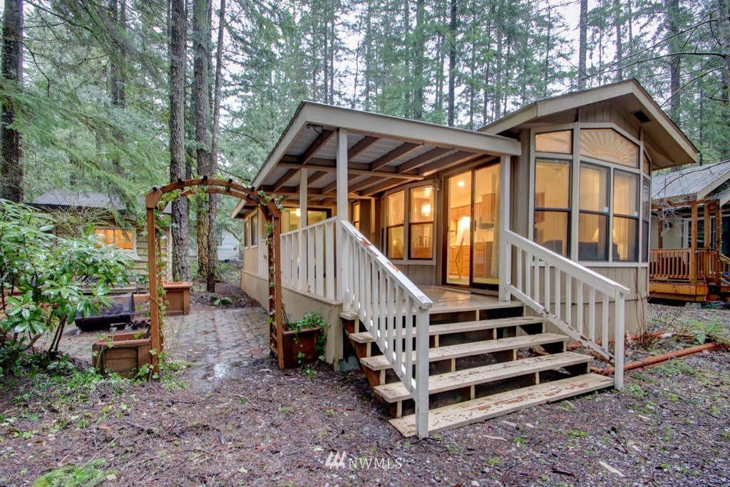 64-1 Gold Nuget Road Deming, WA 98244 - Photo 1 of 38 Gallery Image 1