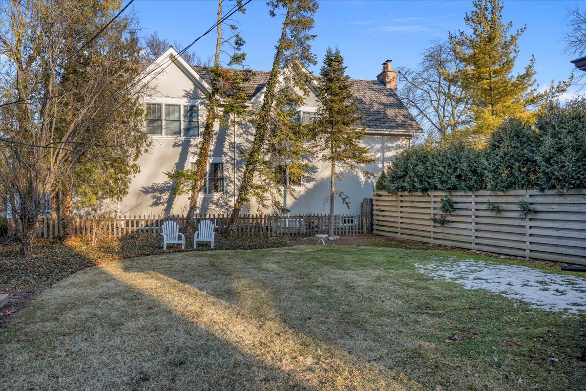 1211 Griffith Road Lake Forest, IL 60045 - Photo 13 of 15 a view of a house with a yard