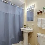 $2,800 | 1211 Griffith Road, Lake Forest, IL 60045