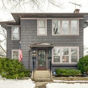 1211 Griffith Road Lake Forest, IL 60045 - Photo 2 of 13