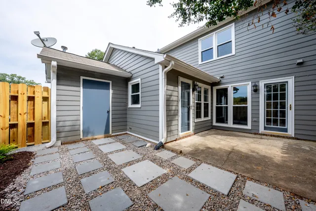 $325,000 | 6901 Saxby Court, Raleigh, NC 27613